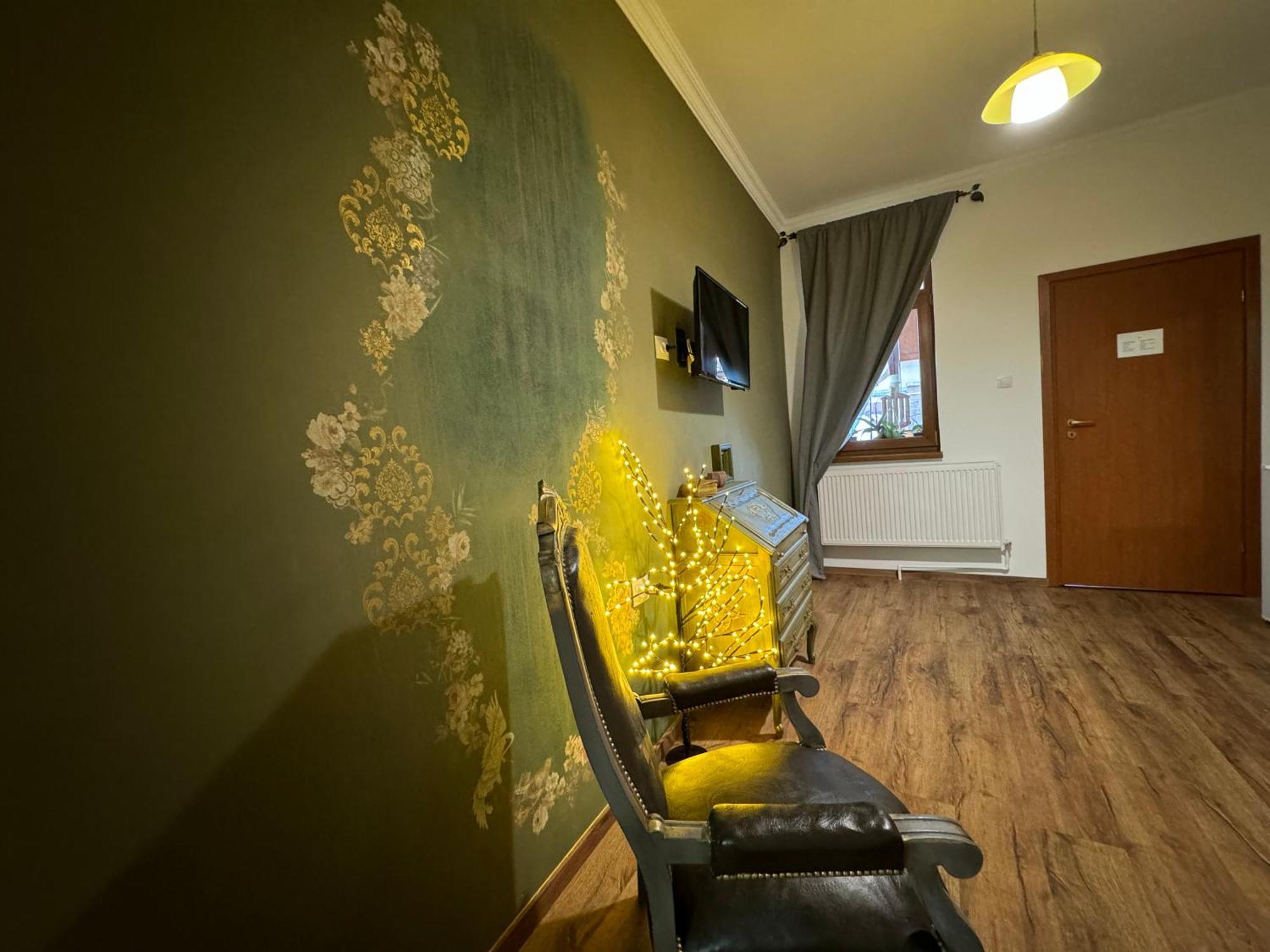 Vila Speranta Pleşcoi 외부 사진