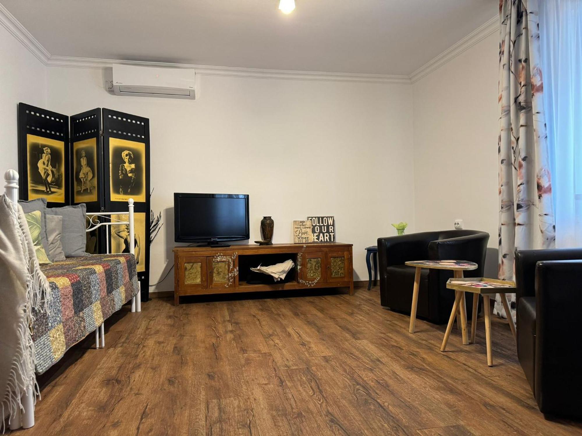 Vila Speranta Pleşcoi 외부 사진