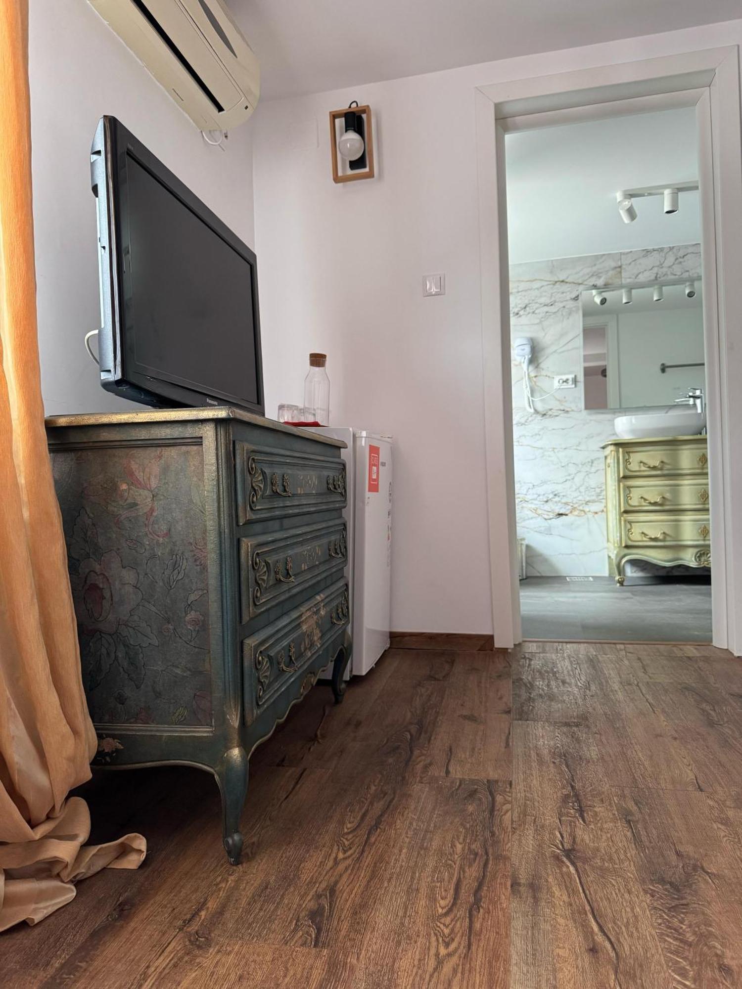 Vila Speranta Pleşcoi 외부 사진
