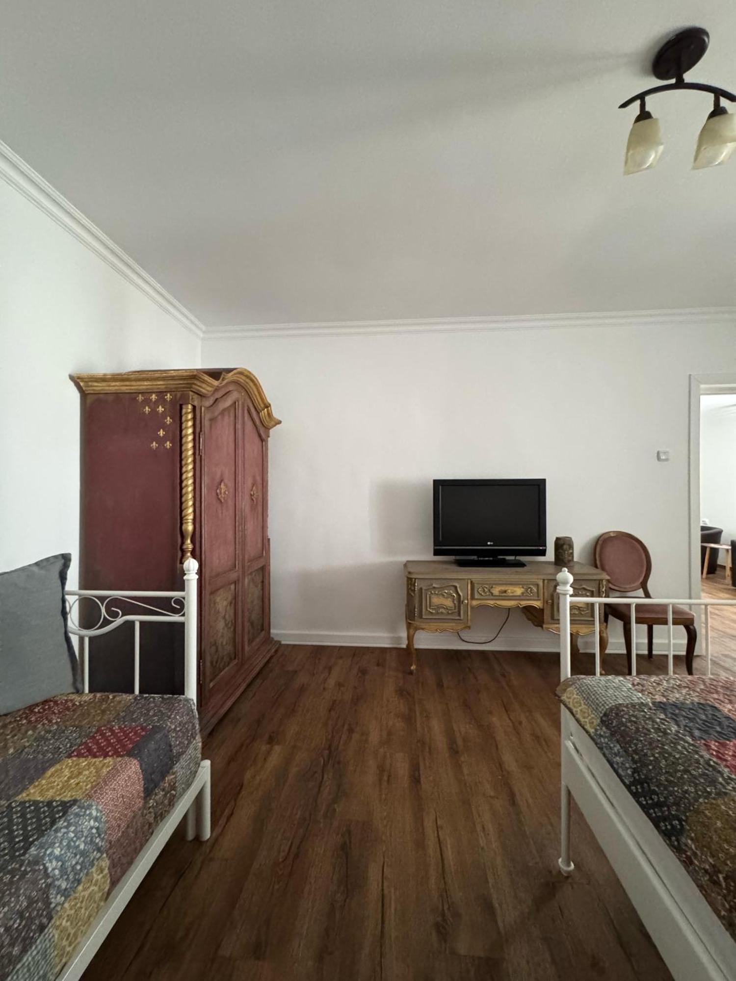 Vila Speranta Pleşcoi 외부 사진